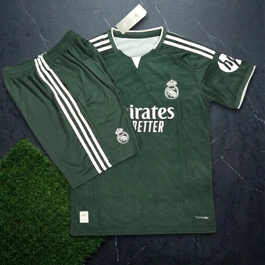 Real Madrid 2026/27 away kit