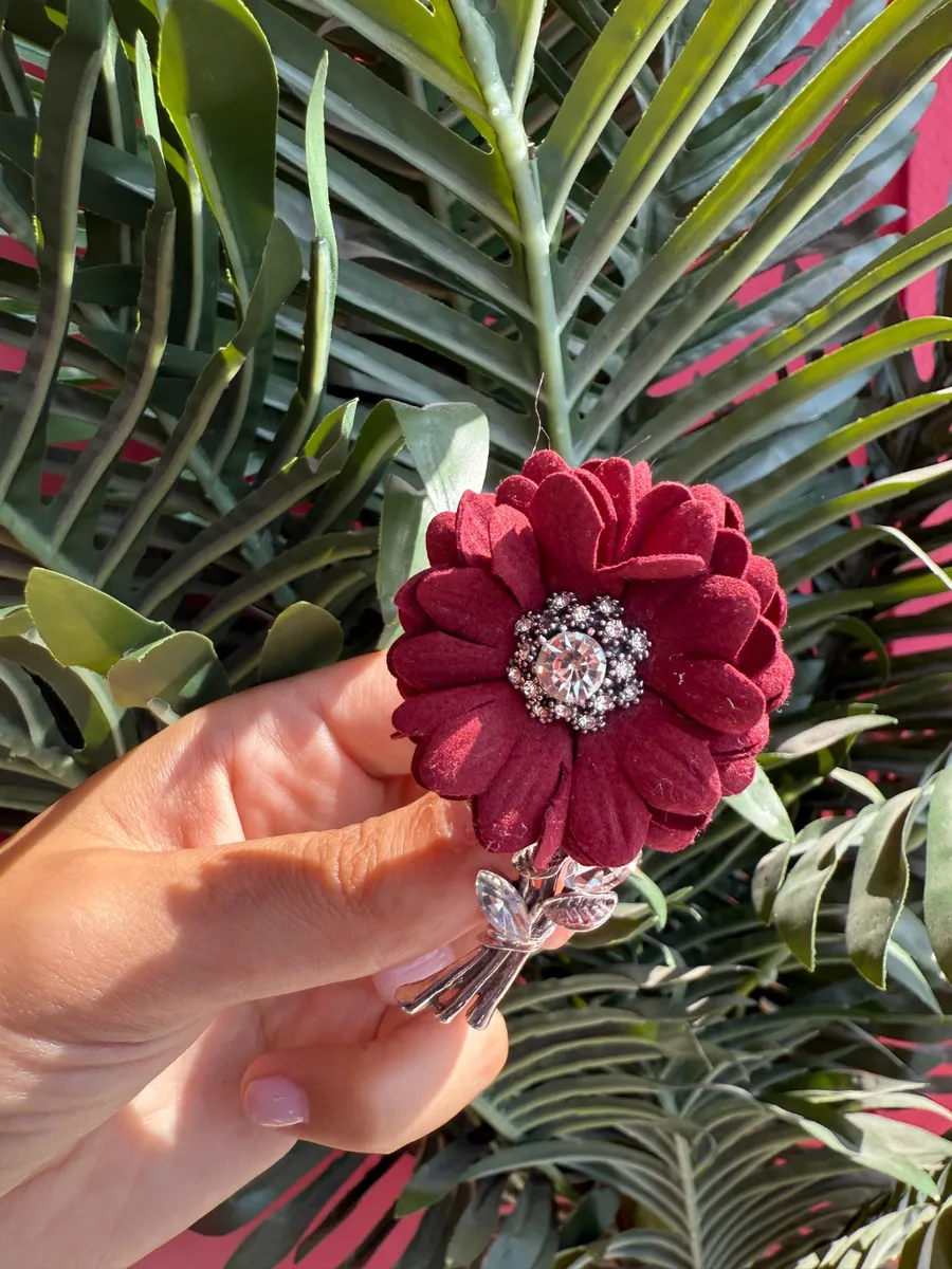 Brooch