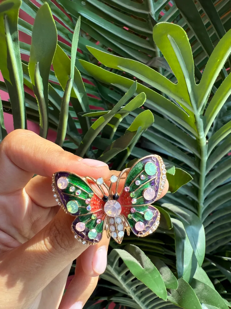 Brooch