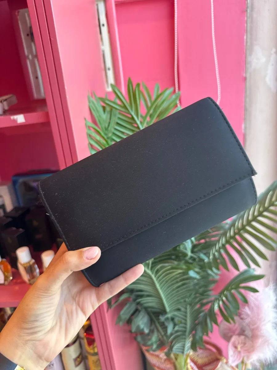Black matte
