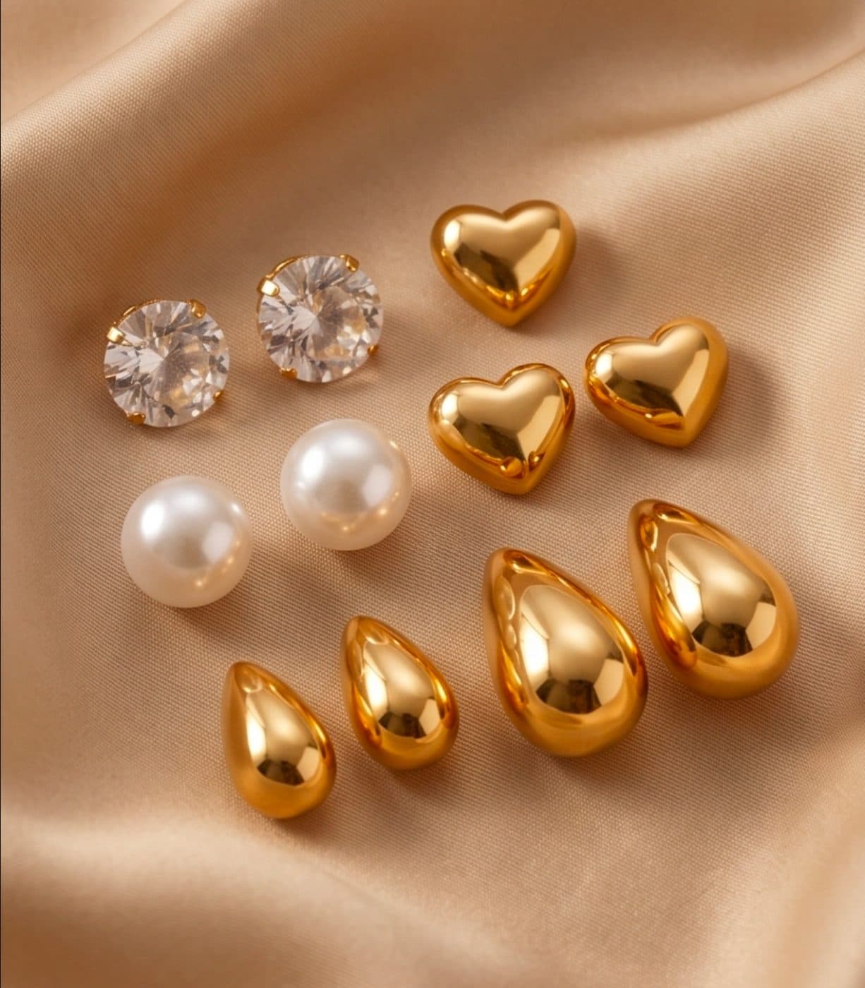 Golden glow stud set