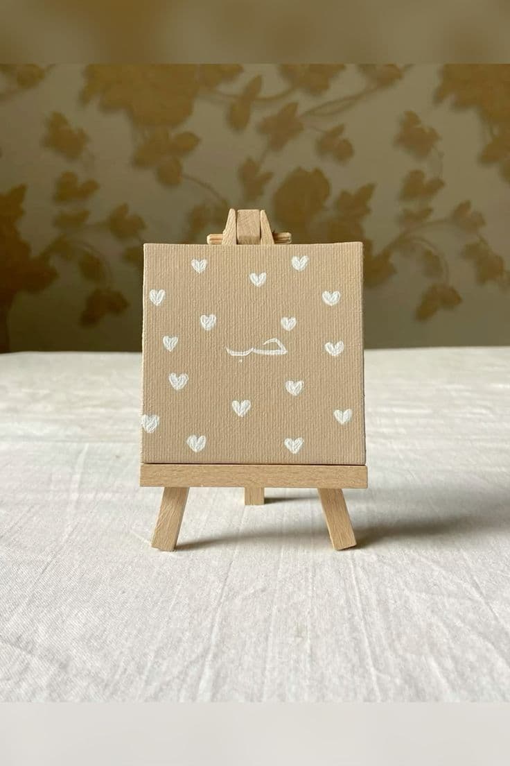 Canvas 5cm x 5 cm with stand