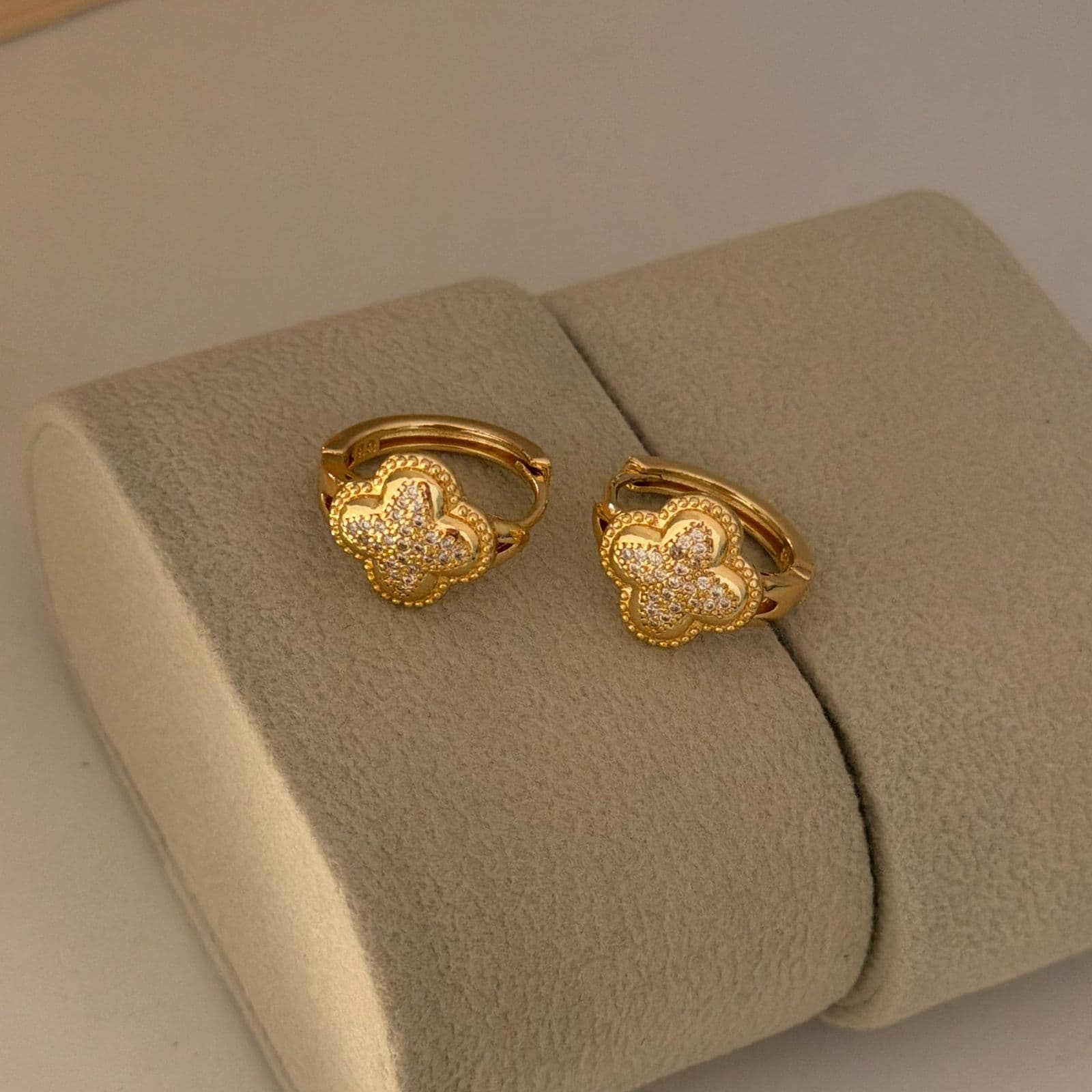 Aura Clover Earrings