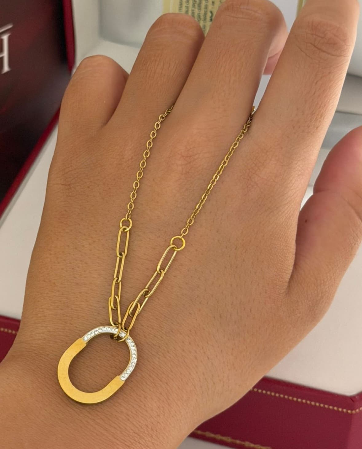 The Cannes Link necklace