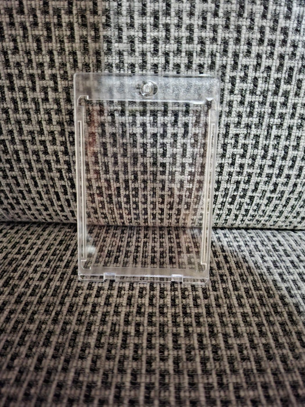 Magnet card holder
