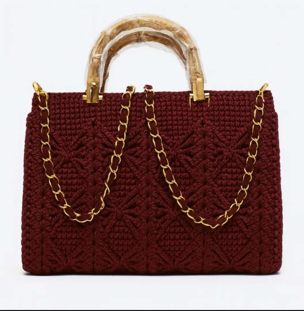 Elegant Diamond Stitch Handbag