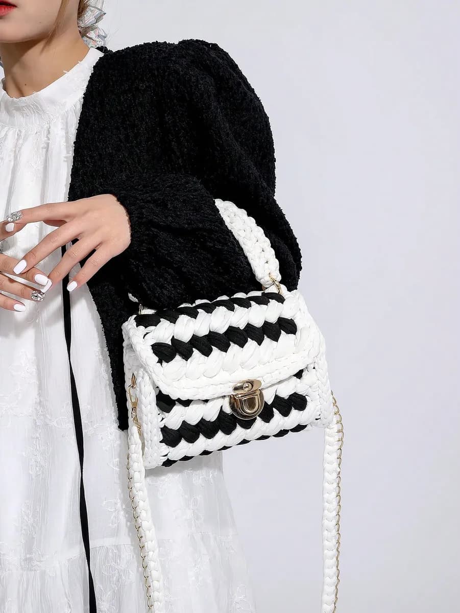 Black & white woven tote-bag