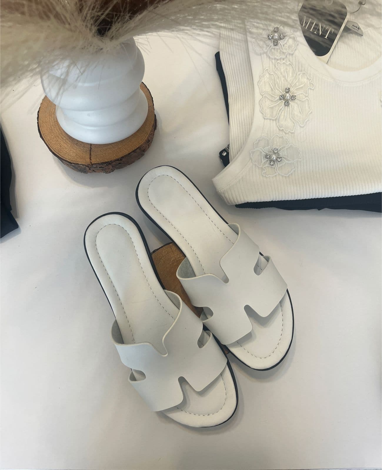 trendy flats
