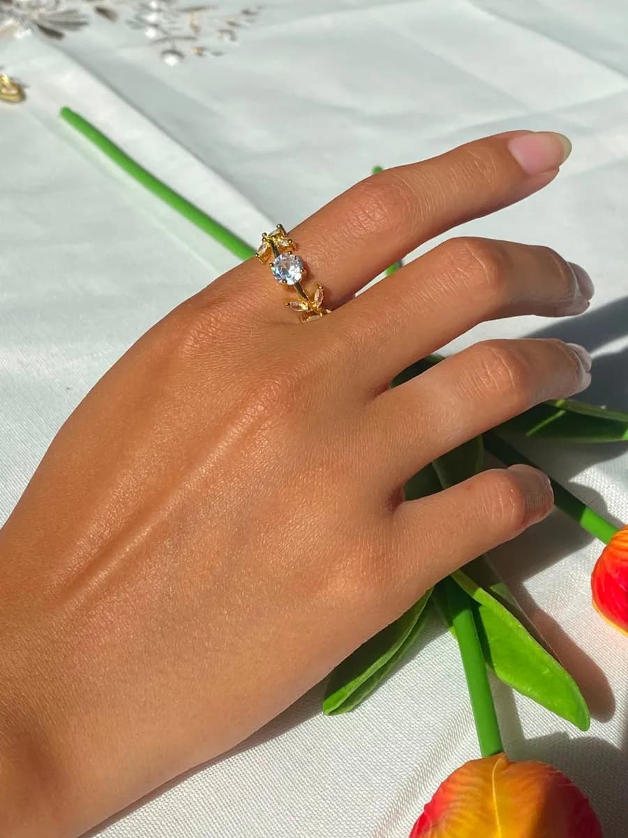 Flower ring