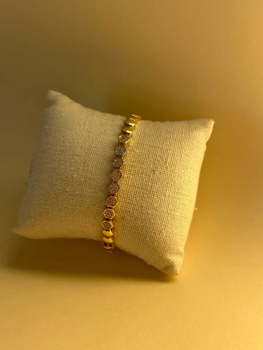Honey glow bracelet