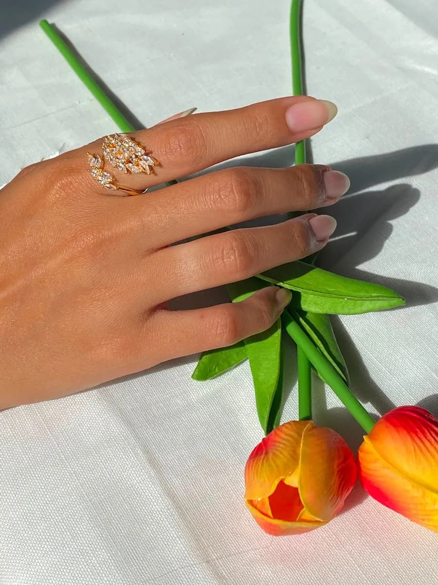 Dahlia ring