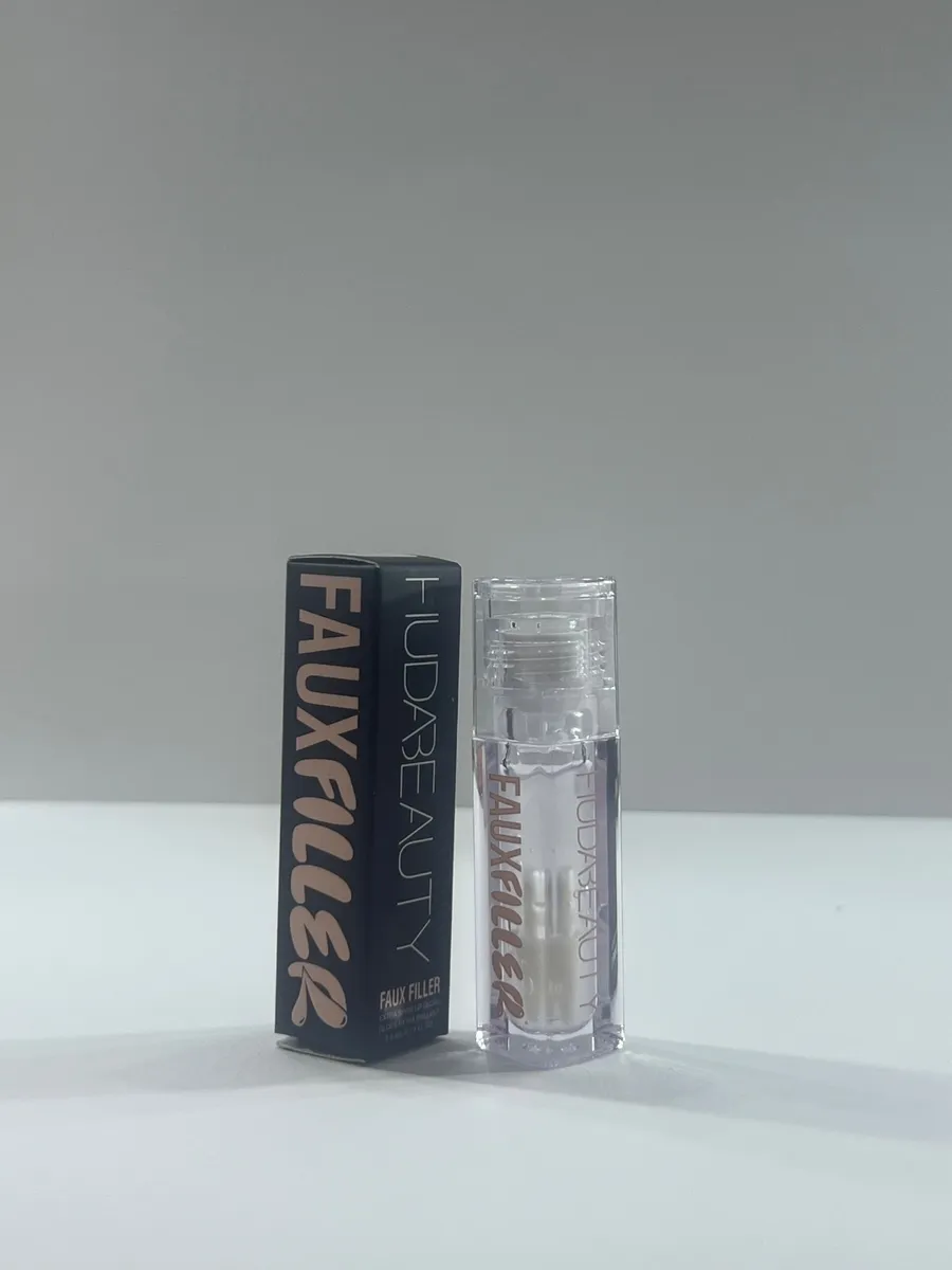 Huda beauty extra shine lip gloss #FAUXFILLER
